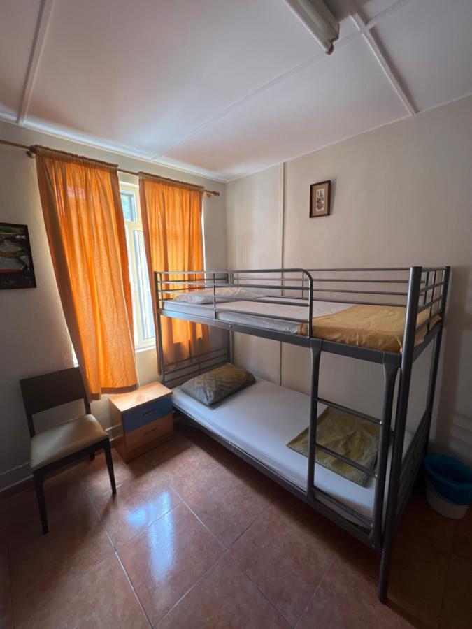 Emile Youth Hostel Gibraltar Eksteriør billede